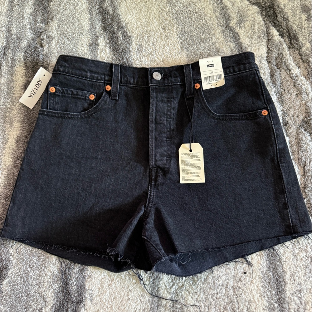 NWT Levi’s Ribcage Black 29